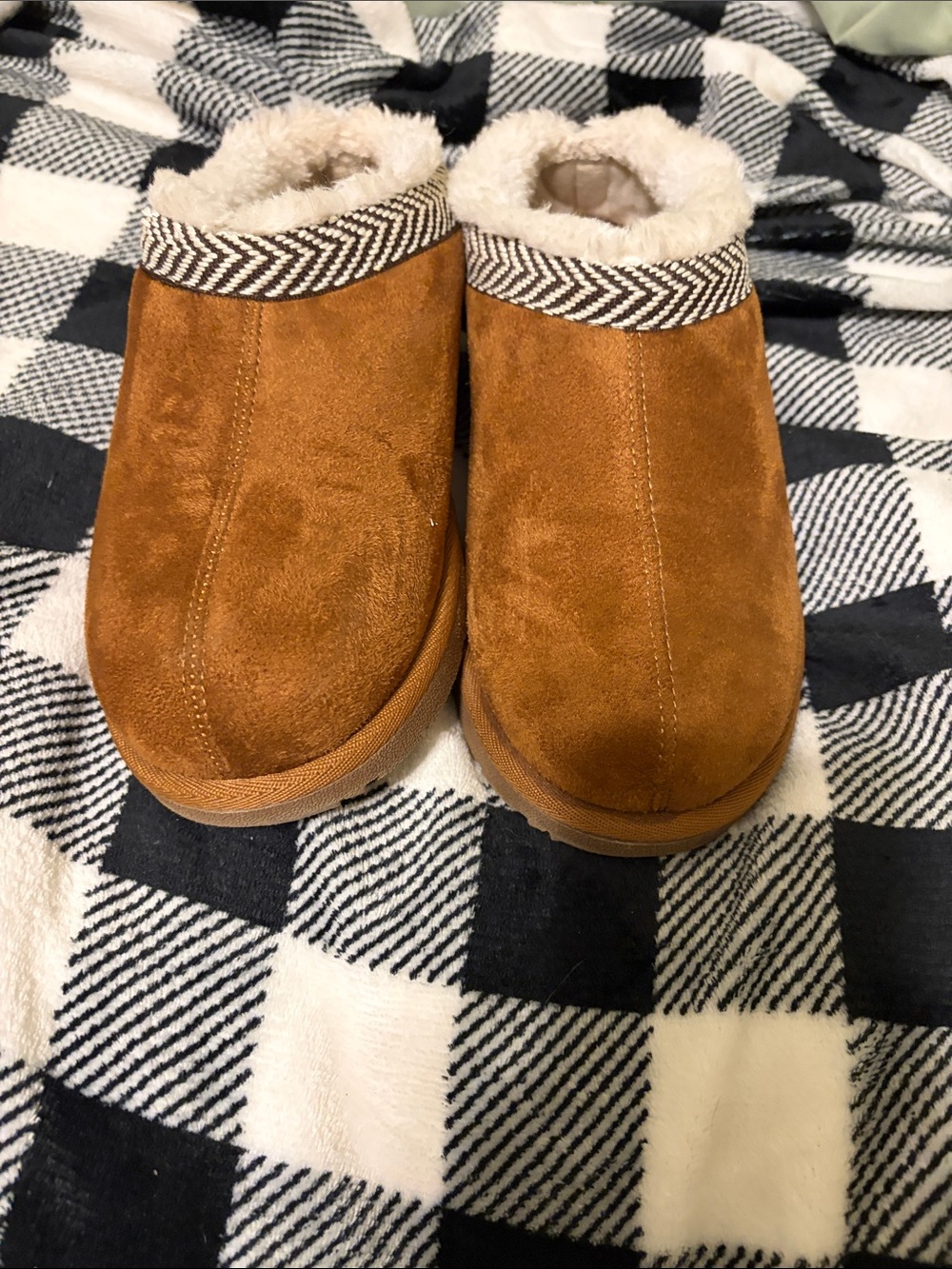 Aloha Island Chestnut Brown Suede Plush-Lined Slip-On Slippers